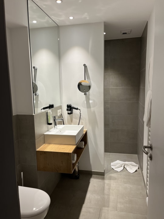 Zimmer JaHotel