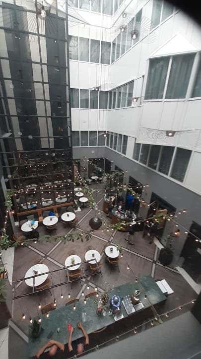 Lobby Staybridge Suites The Hague - Parliament by IHG