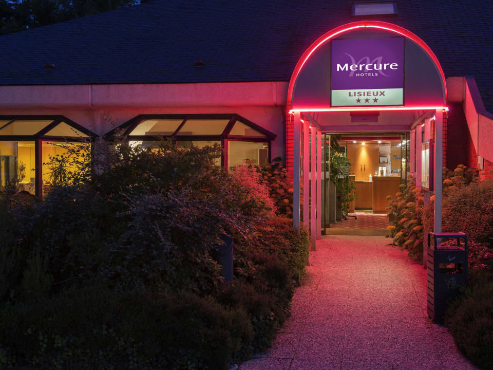 Lobby Hotel Mercure Lisieux