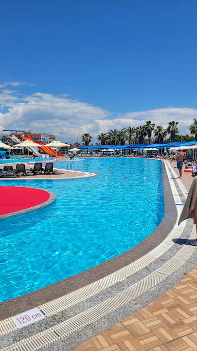 Pool VONRESORT Golden Beach