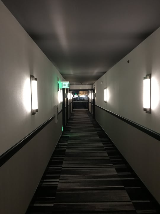 Sonstiges Virgin Hotels Las Vegas, Curio Collection by Hilton