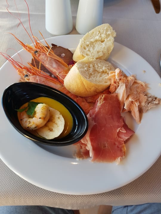 Gastro Kakkos Beach Hotel