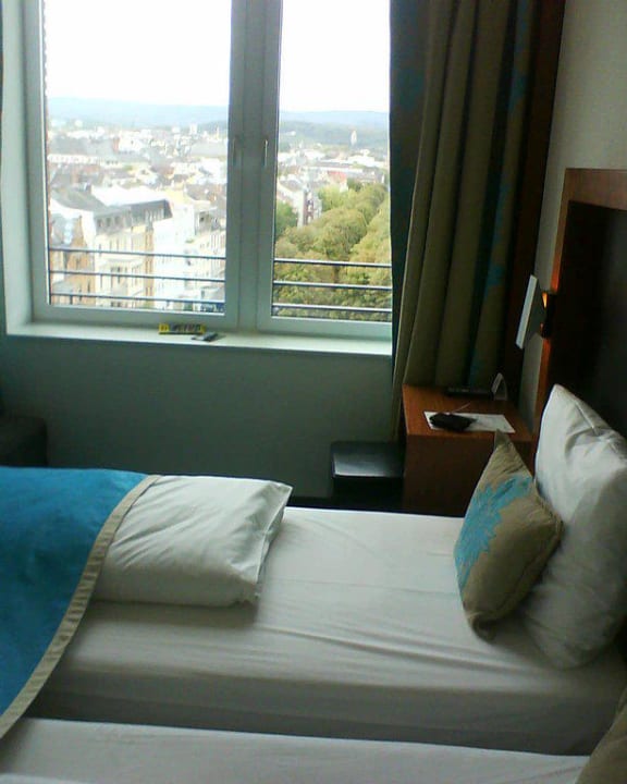 Zimmer Motel One Wiesbaden