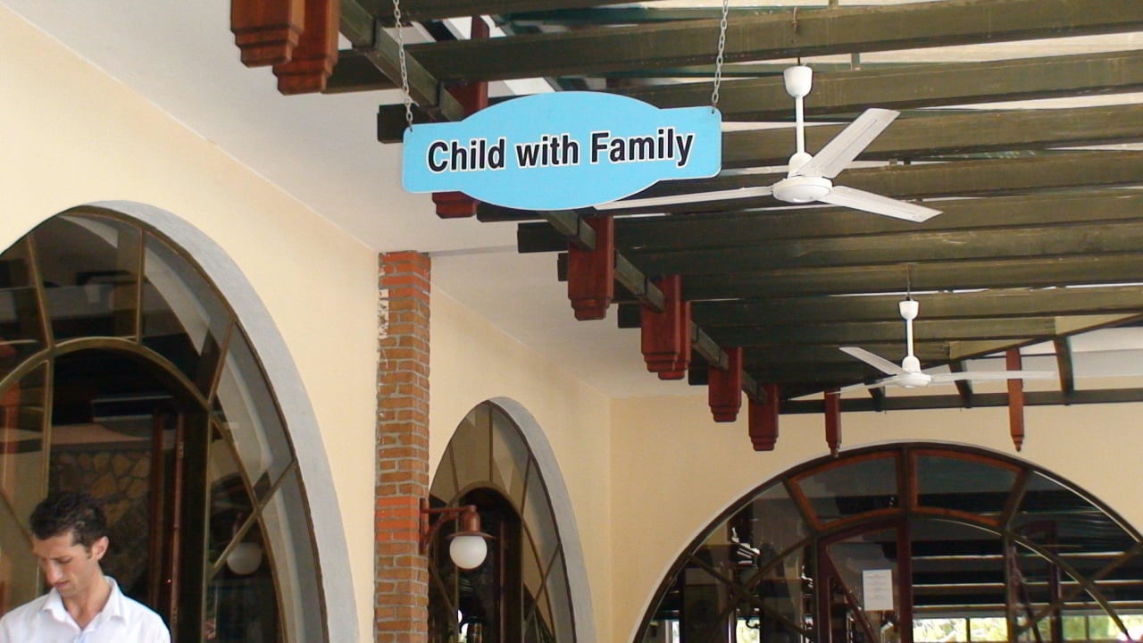 Es gibt auch Bereiche, wo Family nicht dabeis ist Ölüdeniz Beach Resort by Z Hotels