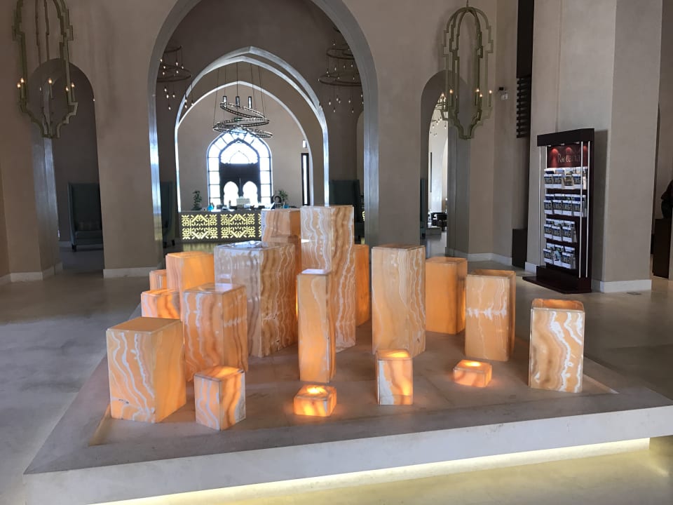 Lobby Salalah Rotana Resort