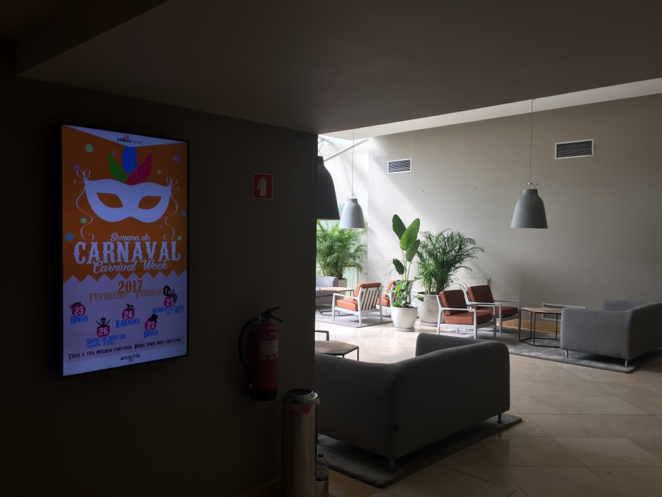 Lobby Hotel Yellow Praia Monte Gordo