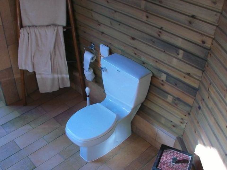 Das außen WC Kuredu Island Resort & Spa