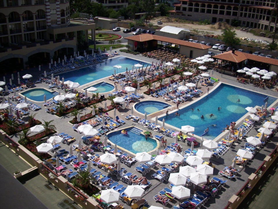 Pool vom Zimmer aus gesehen Meliá Sunny Beach