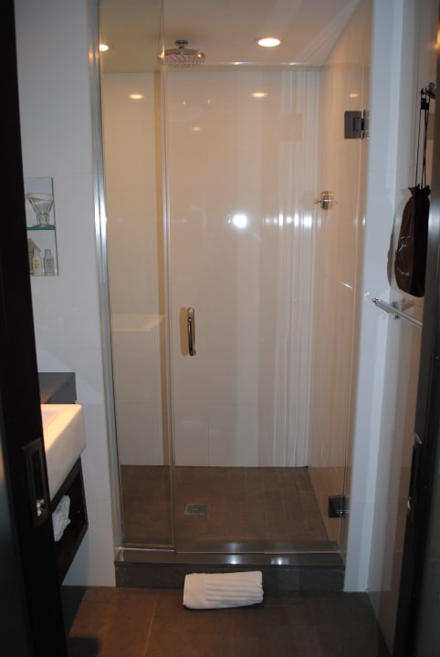 Dusche The Palms Hotel & Spa