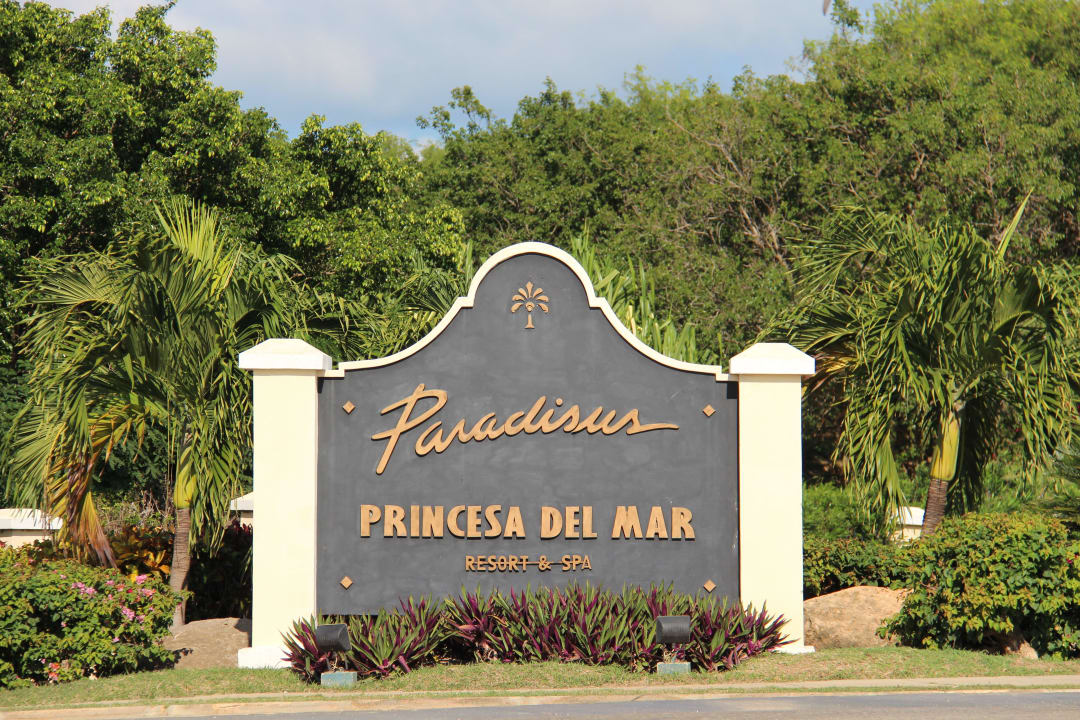 Namensschild von der Straße aus Paradisus Princesa del Mar Resort & Spa - Adults only