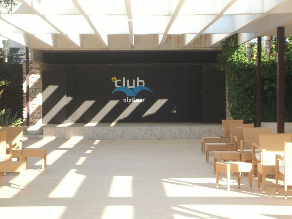 Theater Amadria Park Beach Hotel Niko