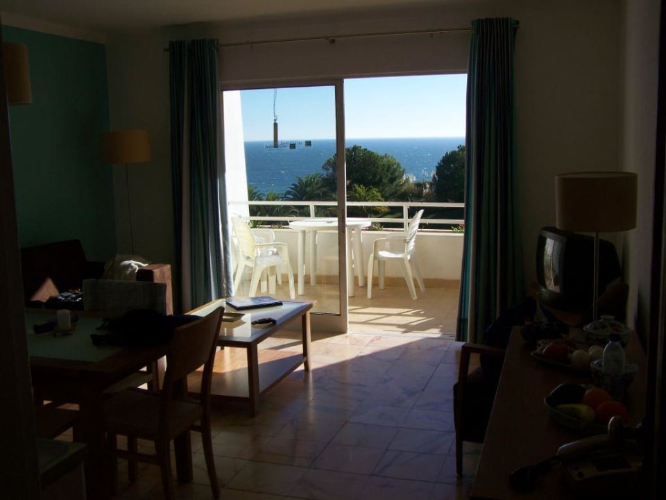 Blick vom Flur in den Wohnraum Hotel Jardim do Vau