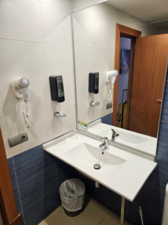 Zimmer Ahoi! Urban Beach Hotel