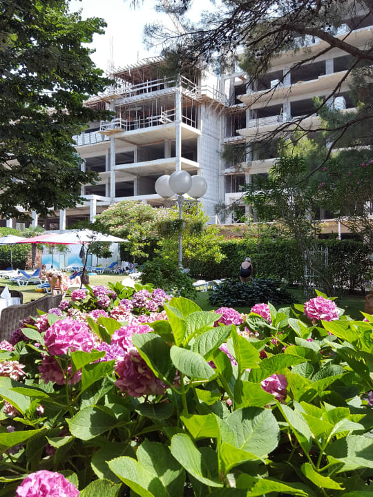 Gartenanlage Hotel Riviera/Rivijera