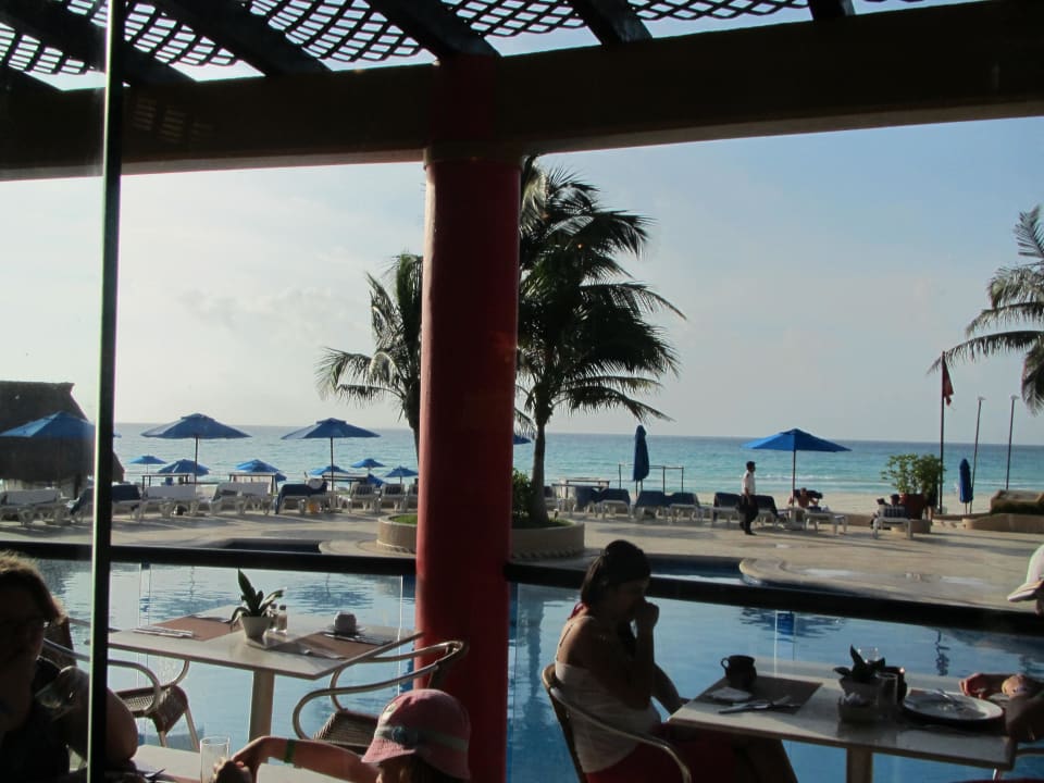 Blick vom Hauptrestaurant aus  The Reef Playacar
