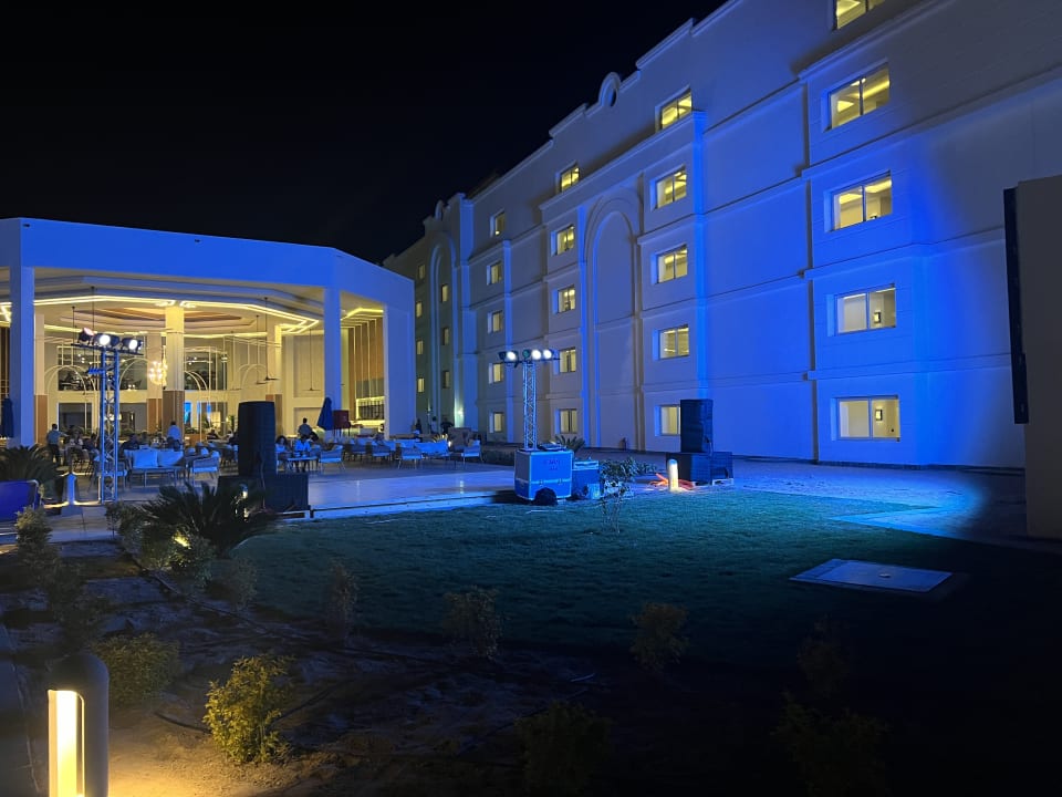 Außenansicht Pickalbatros Blu Spa Resort