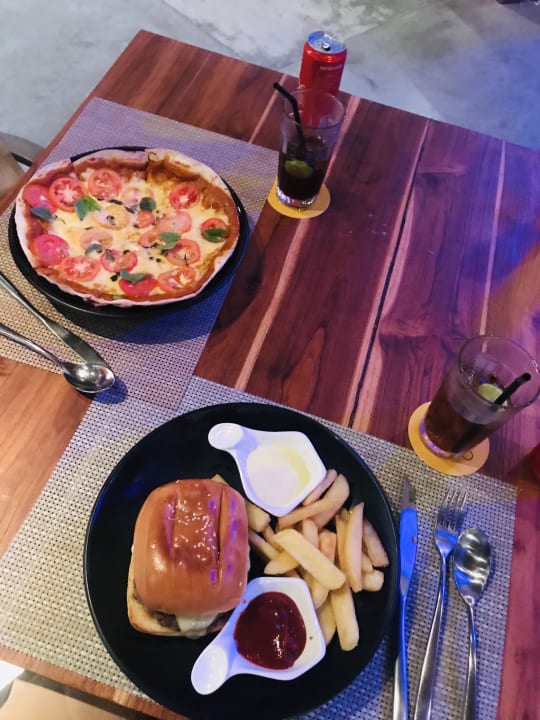 Gastro La Vela Khao Lak