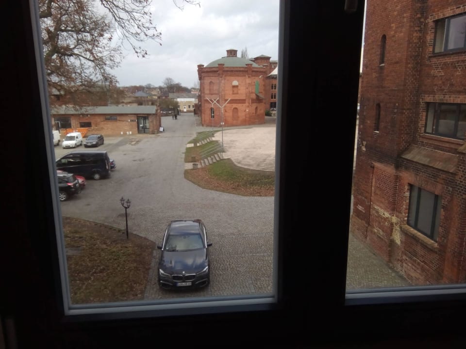 Blick auf den Hof Elbe Resort