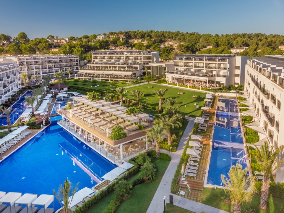 Außenansicht Zafiro Palace Palmanova