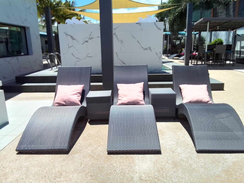 Pool Cave Beach Resort - Boutique Accomodation