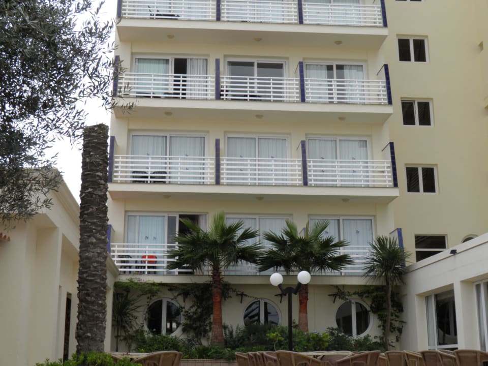 Aussenbereich der Bar Smy Portocolom