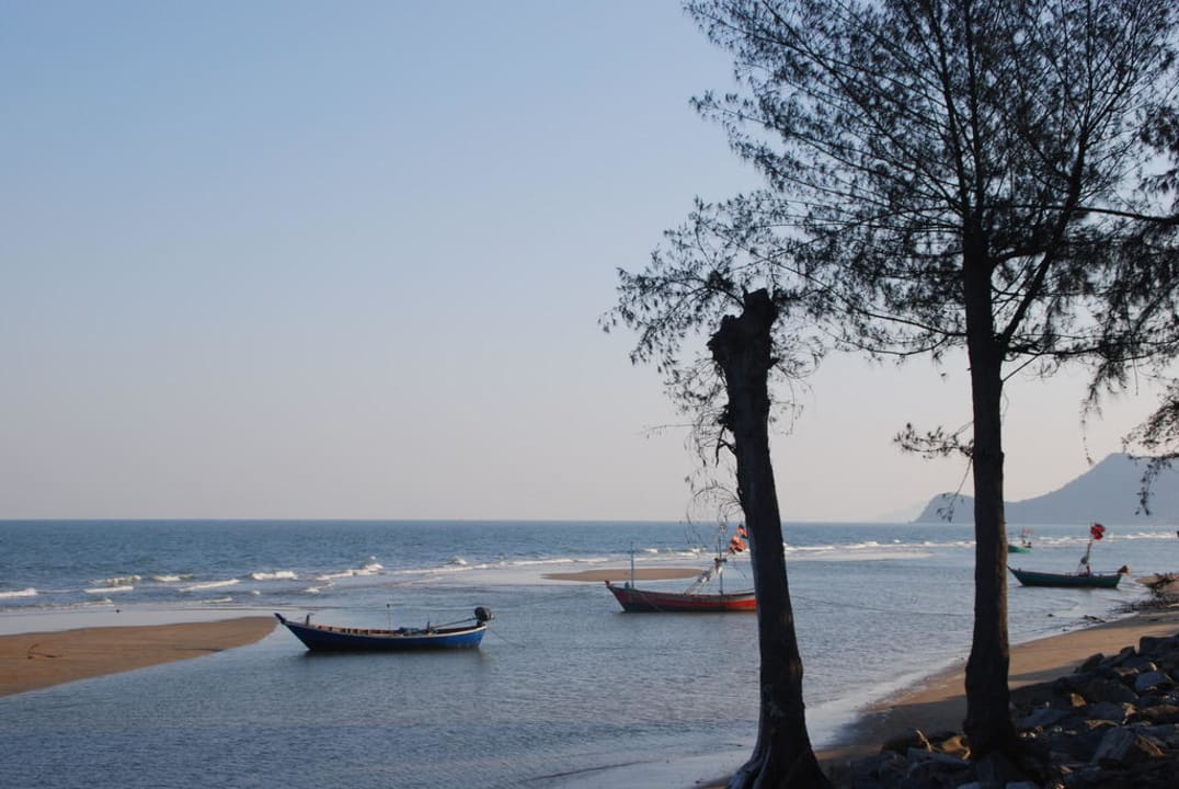 Boote am Strand Wyndham Hua Hin Pranburi Resort & Villas
