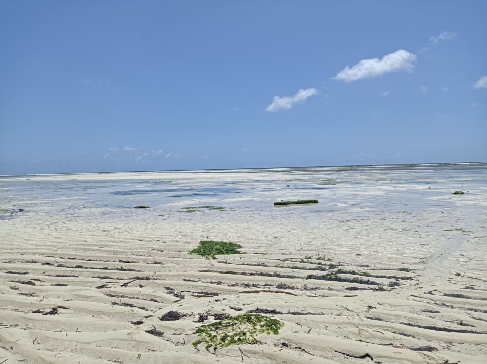Strand Zanzibar Bay Resort & Spa