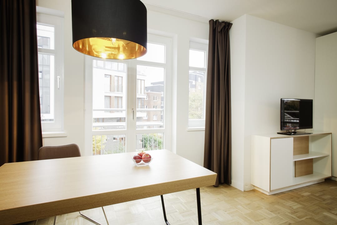 Zimmer SMARTments business HAMBURG AUSSENALSTER