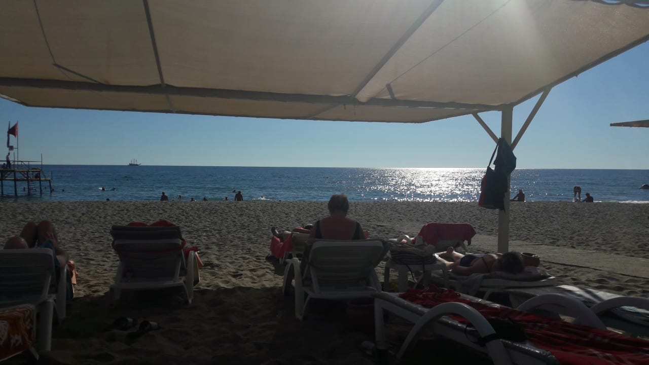 Strand Club Turtas Beach Hotel