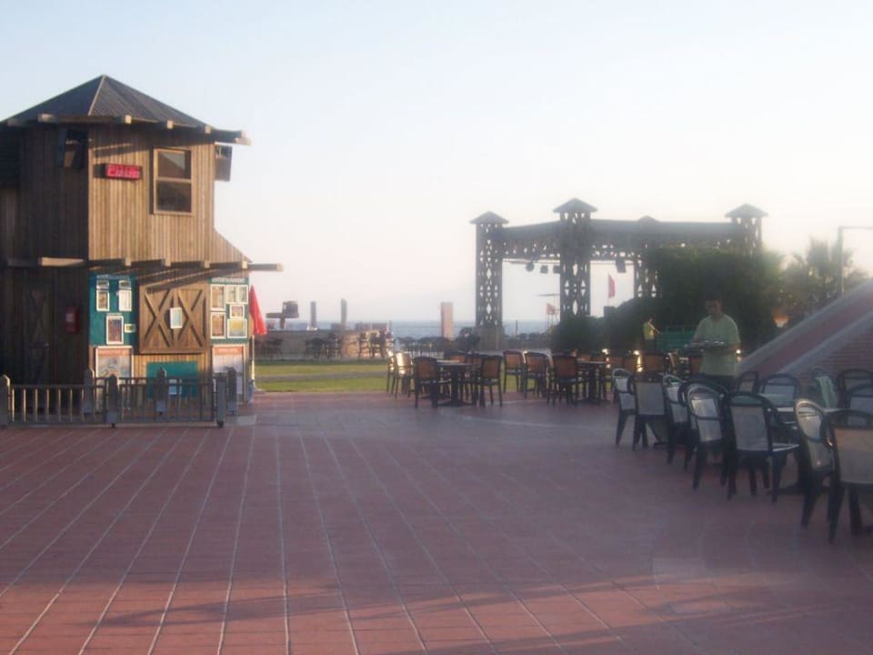 Strandbar und Openair-Disco Megasaray Club Belek