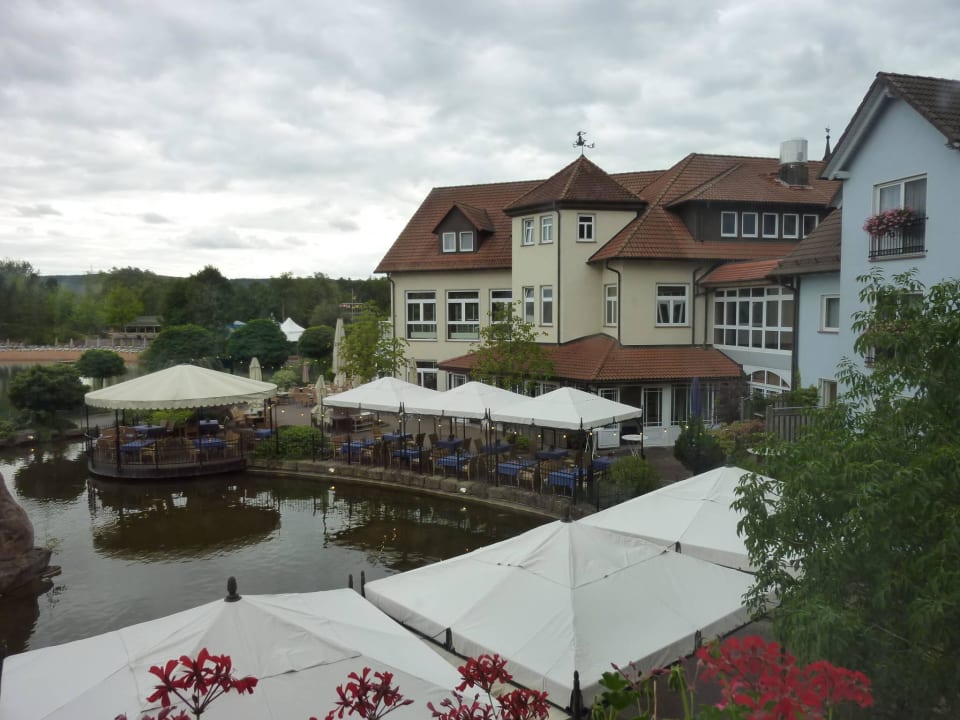 Zimmer mit Seeblick ist zu empfehlen Seehotel Niedernberg