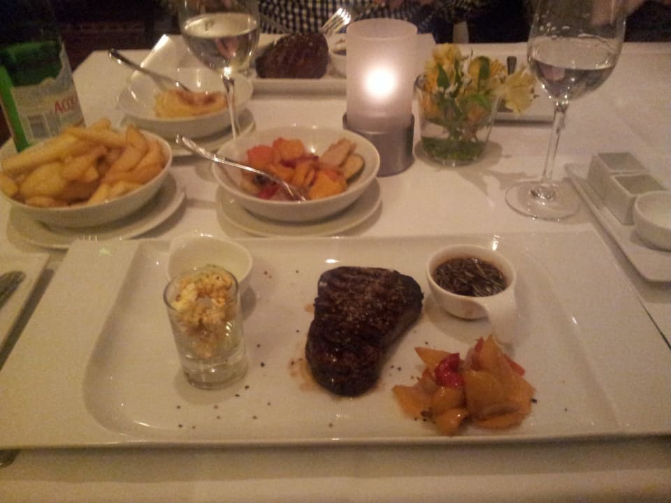 Steak im Zeppelino´S Steigenberger Hotel Graf Zeppelin