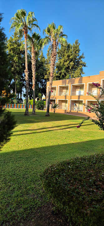 Außenansicht Kamelya Aishen Club