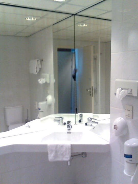Blick ins Bad Hotel Lowietje