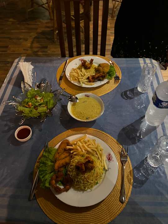 Gastro Cecilia Unawatuna Rooms & Hostel