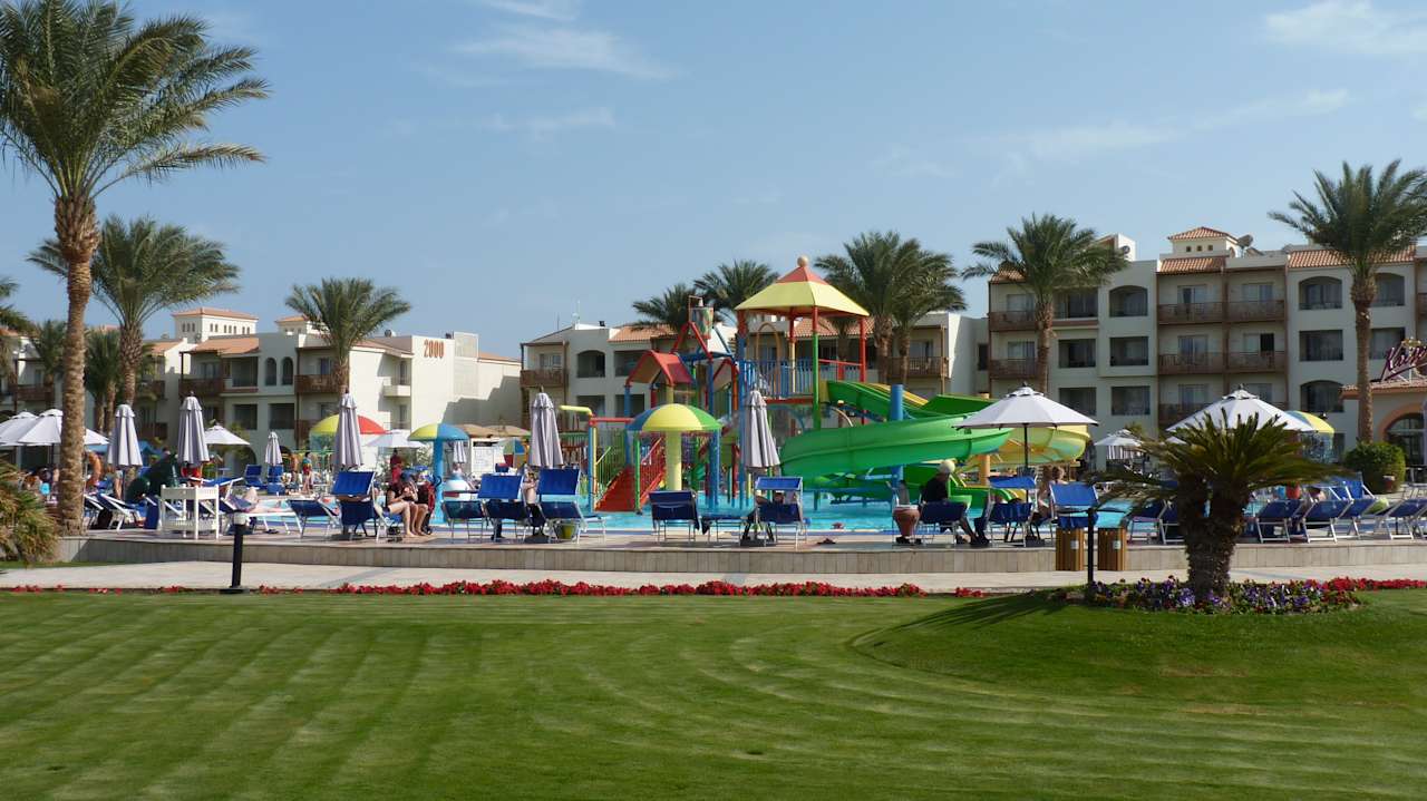 Gartenanlage Pickalbatros Dana Beach Resort - Hurghada