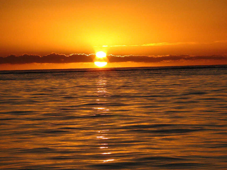 Sonnenuntergang Pearle Beach Resort & Spa