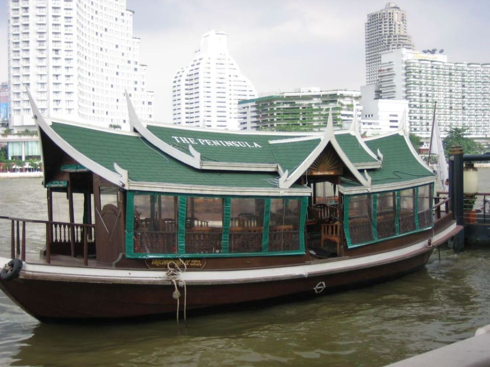 Peninsula Boot Hotel The Peninsula Bangkok