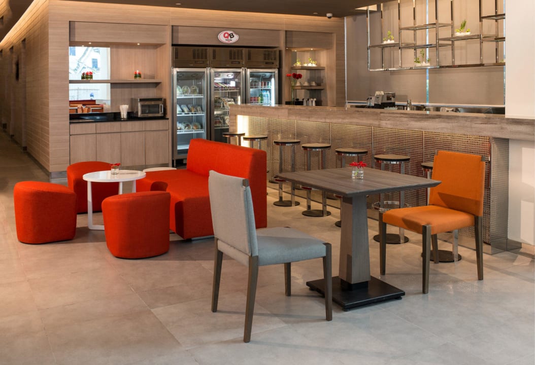 Quick Bite Hotel ibis Bangkok Siam