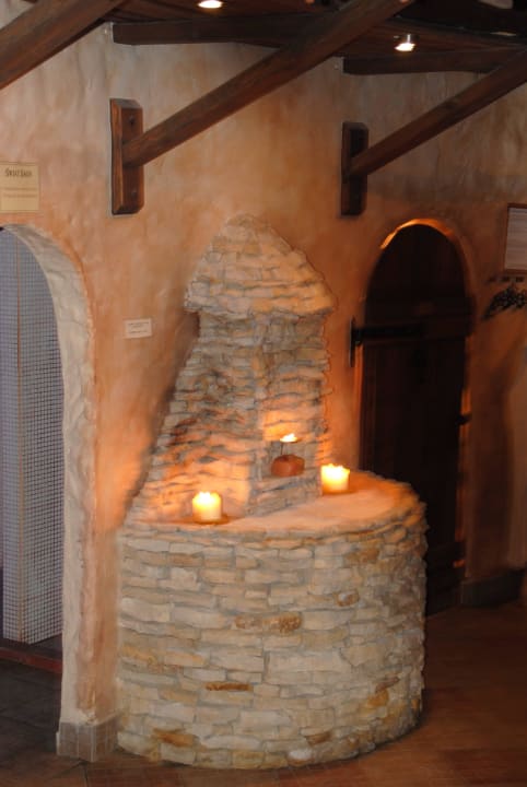 Wejście do świata saun Hotel Azzun Orient SPA & Wellness