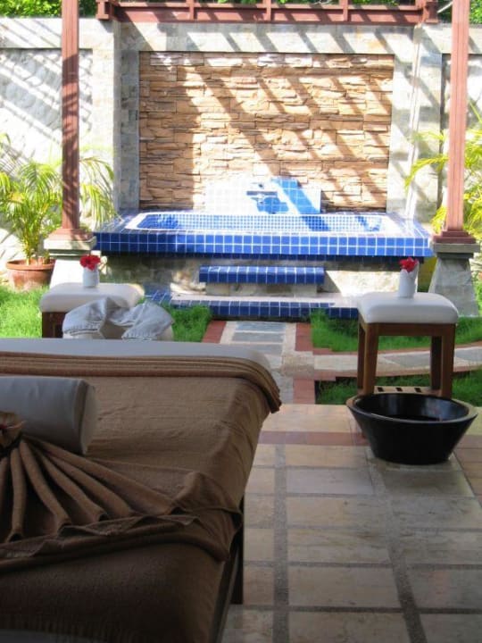 Behandlungsraum im Spa Bereich Sun Siyam Olhuveli