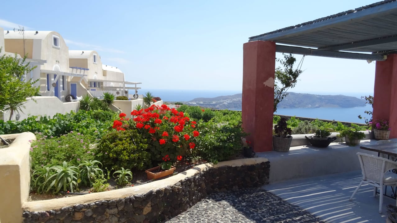 Garten und Ausblick Aegagros Caldera Houses