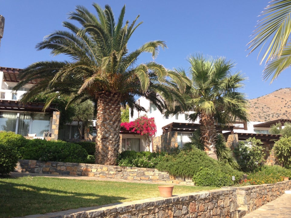 Ogród AQUILA Elounda Village Hotel