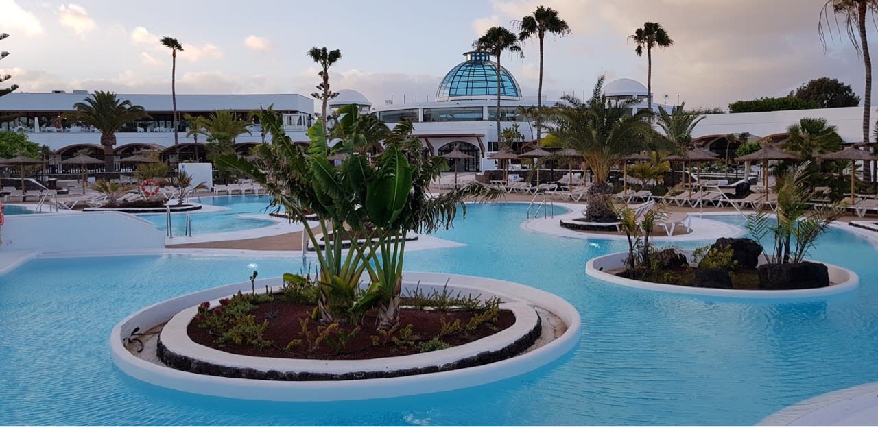 Pool Elba Lanzarote Royal Village Resort