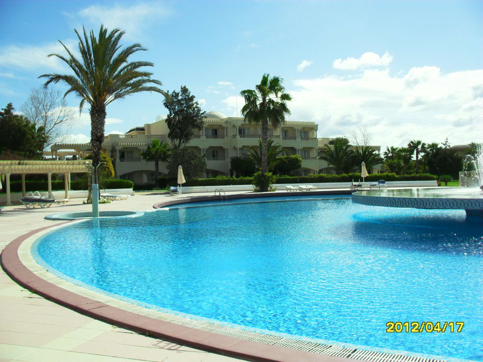 Basen Le Royal Hotels & Resorts - Hammamet