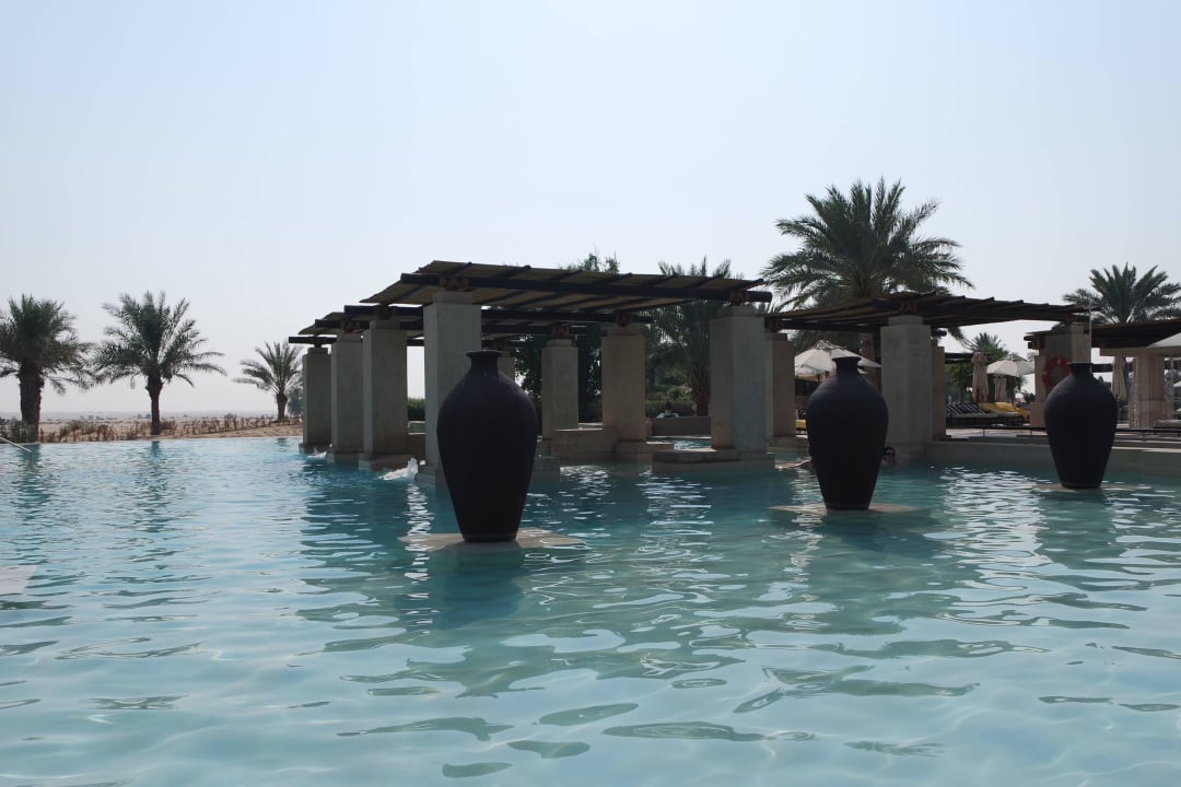 Infinity Pool Hotel Bab Al Shams Desert Resort & Spa