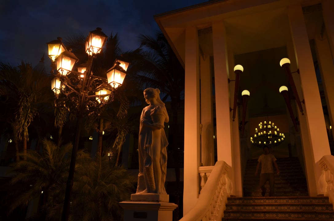 Schöne Einrichtung Hotel Riu Palace Tropical Bay