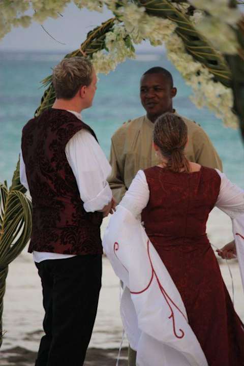 Hochzeit Hotel Karibuni Rafiki Beach Resort
