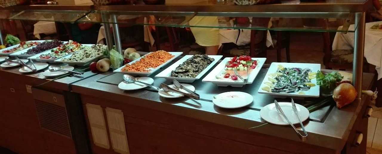 Salatauswahl HI Hotels Imperial Resort