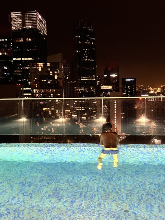 Pool The Clan Hotel Singapore